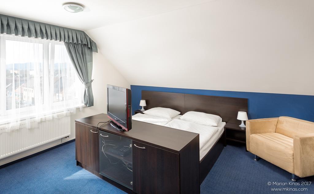Garni Hotel Fellini Ziar nad Hronom Bagian luar foto