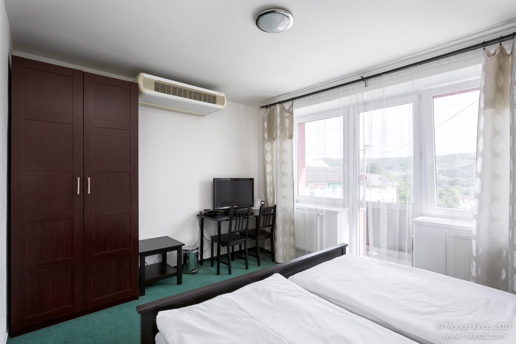 Garni Hotel Fellini Ziar nad Hronom Bagian luar foto