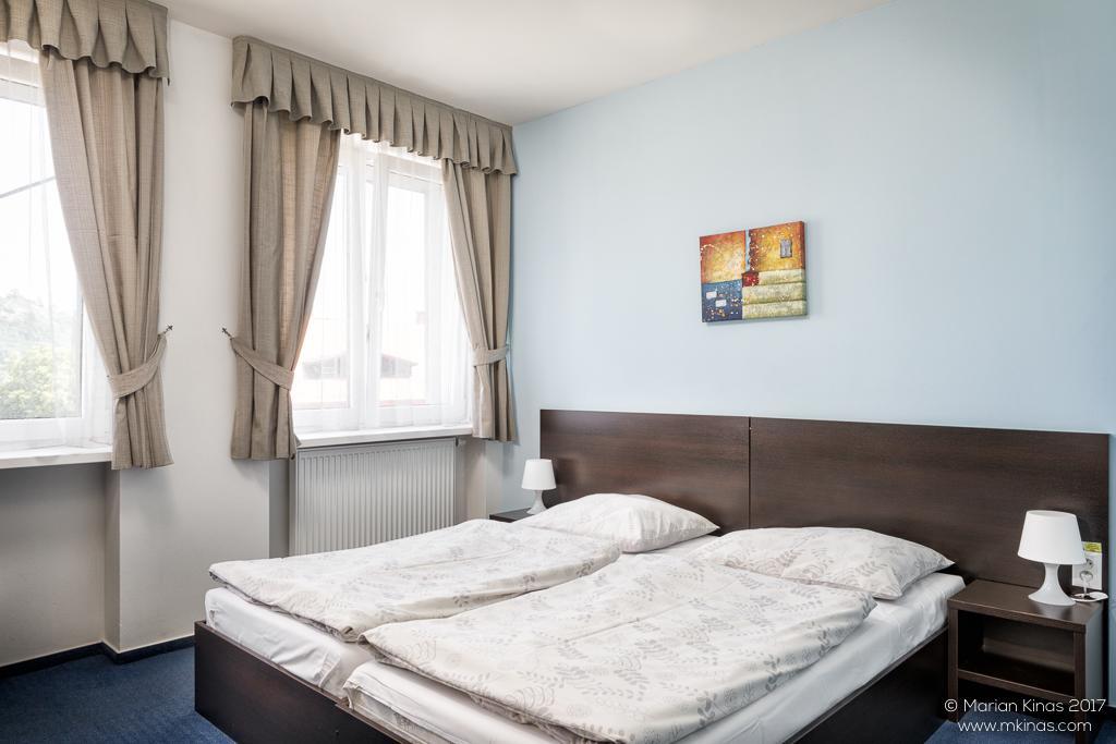 Garni Hotel Fellini Ziar nad Hronom Bagian luar foto